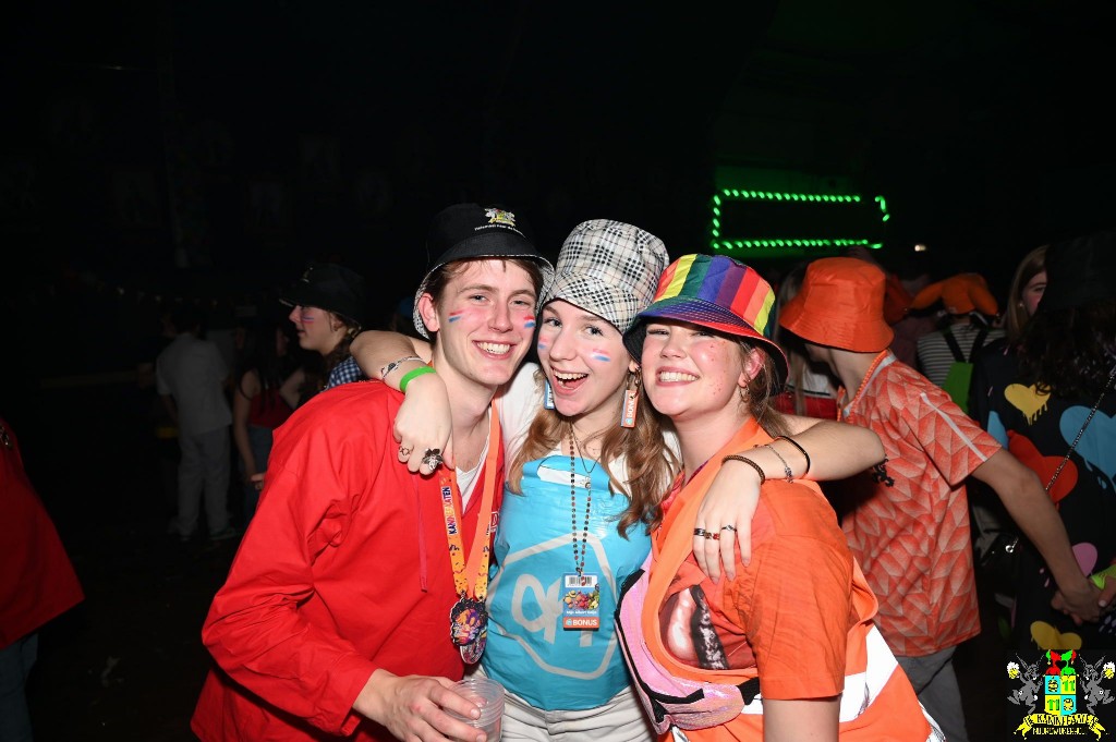 ../Images/Kick off 2025 422.jpg